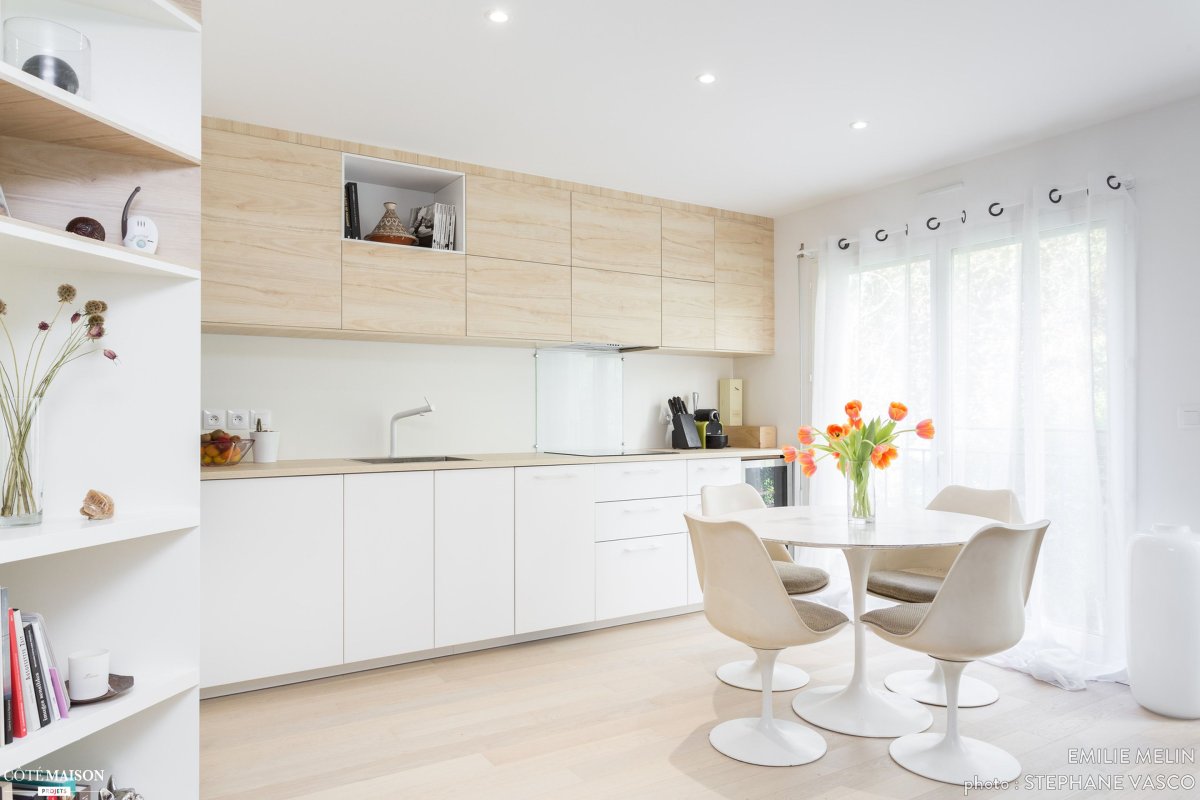 Мебель для спальни в светлых тонах