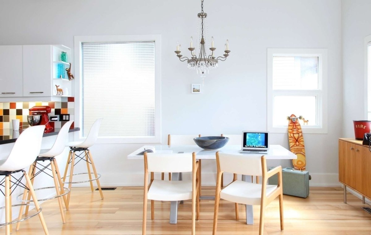 Декоративная штукатурка в обеденной зоне