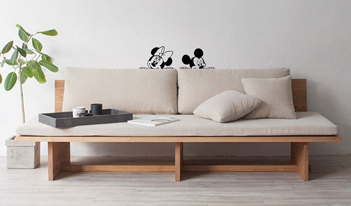 Современные диваны с деревом