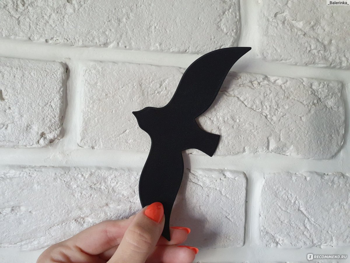 Керамические черные ласточки на стену