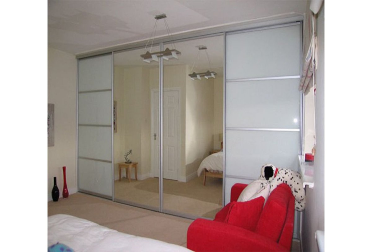 Шкаф купе с профилем Modus a16 белый с зеркалом