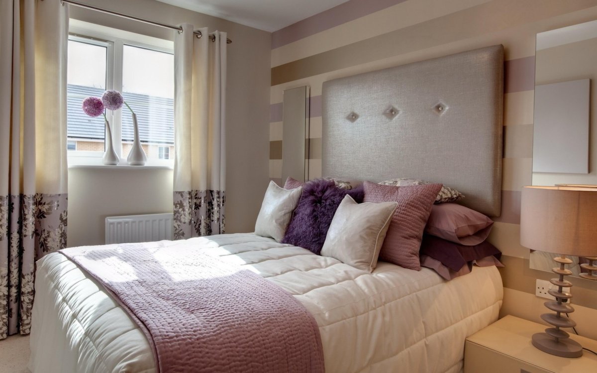 Двуспальная кровать в хрущевке