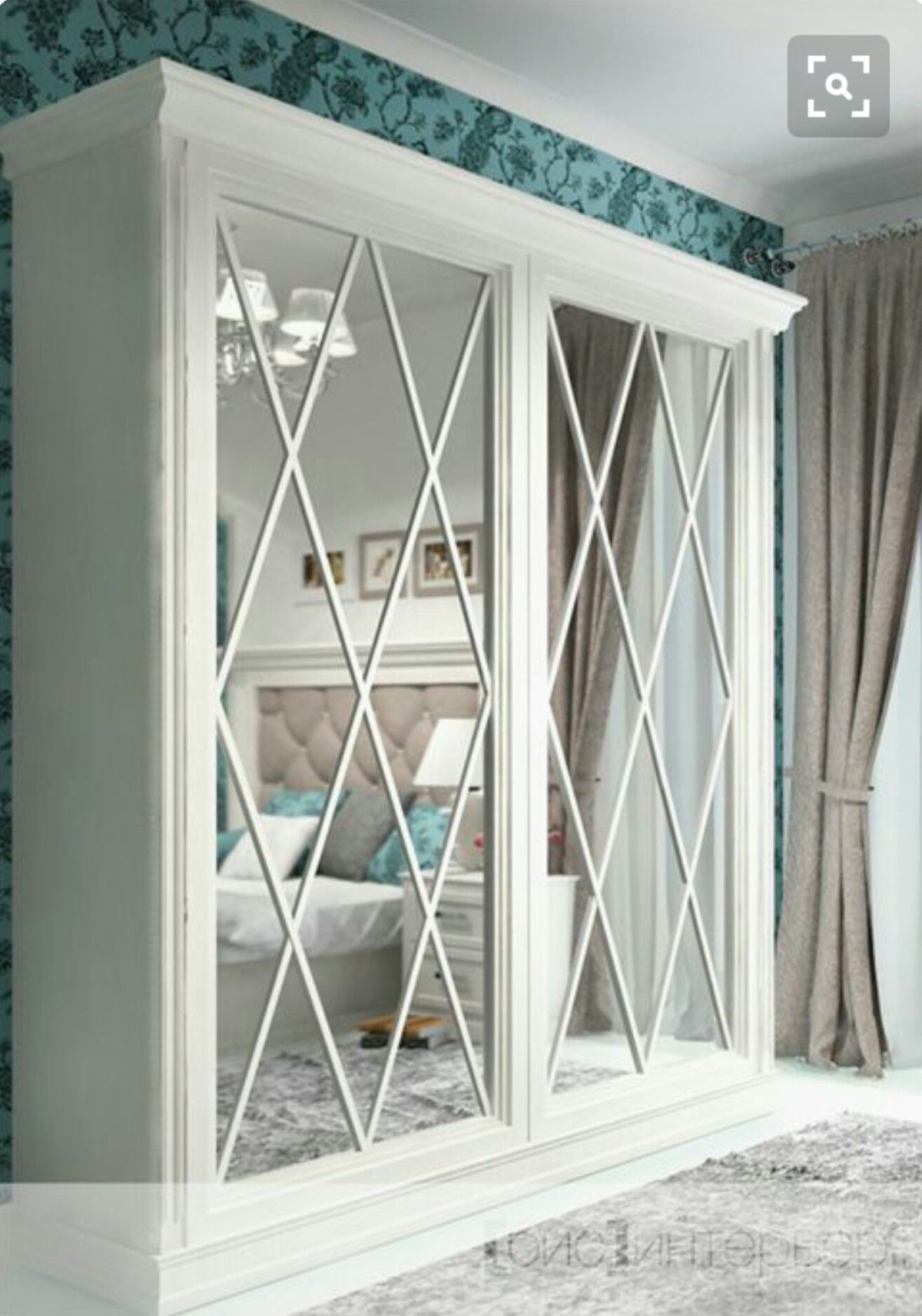 Шкаф купе зеркальный с ромбами