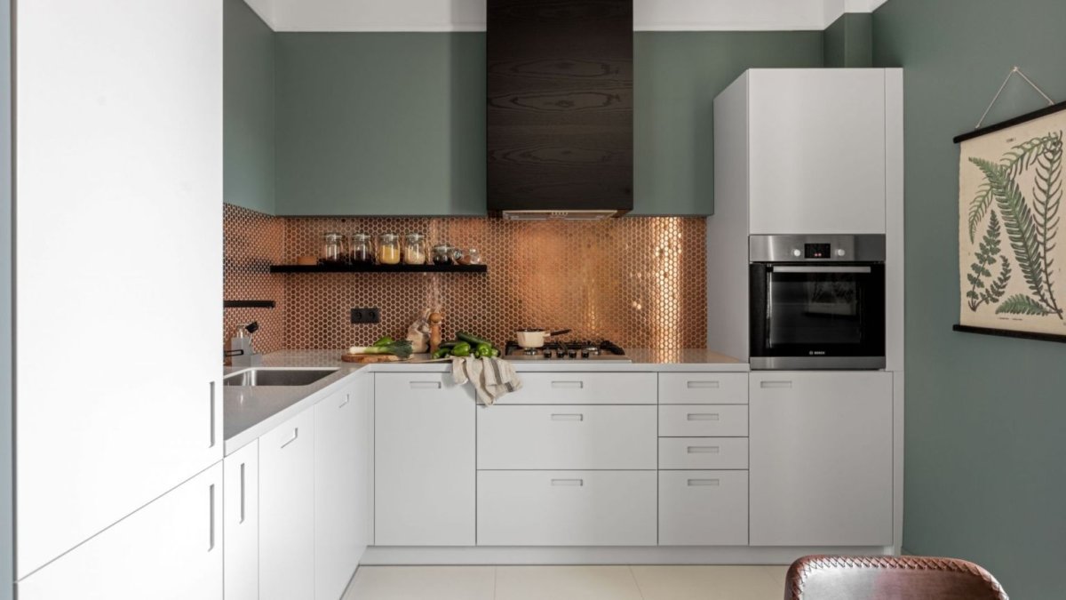 Медный фартук для кухни