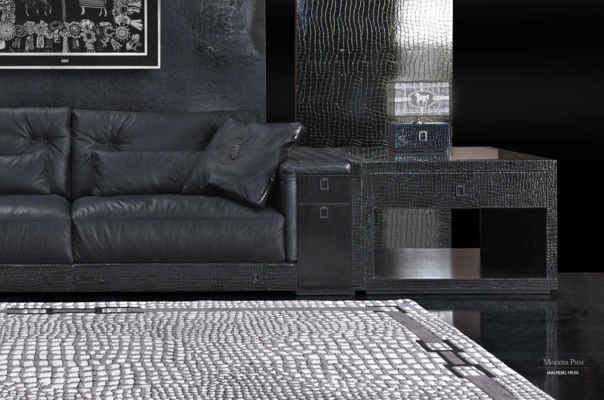 Диван из крокодиловой кожи