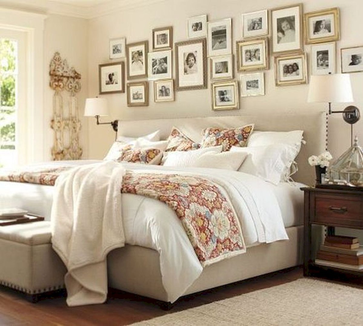 Декор изголовья кровати