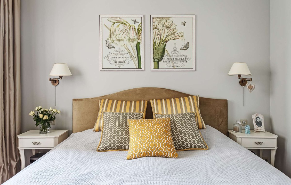 Постеры в интерьере спальни