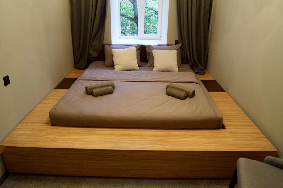 Solid Wood Bed