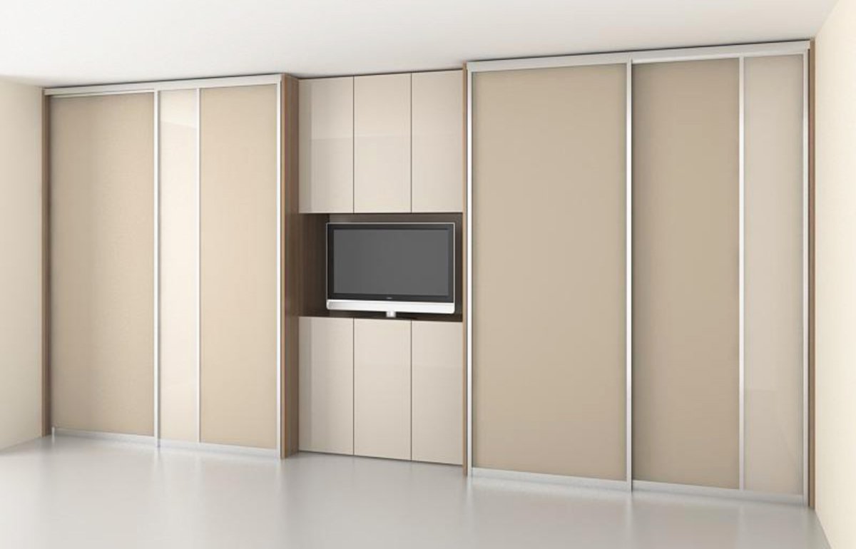 Встроенный шкаф-купе в гостиную образцы