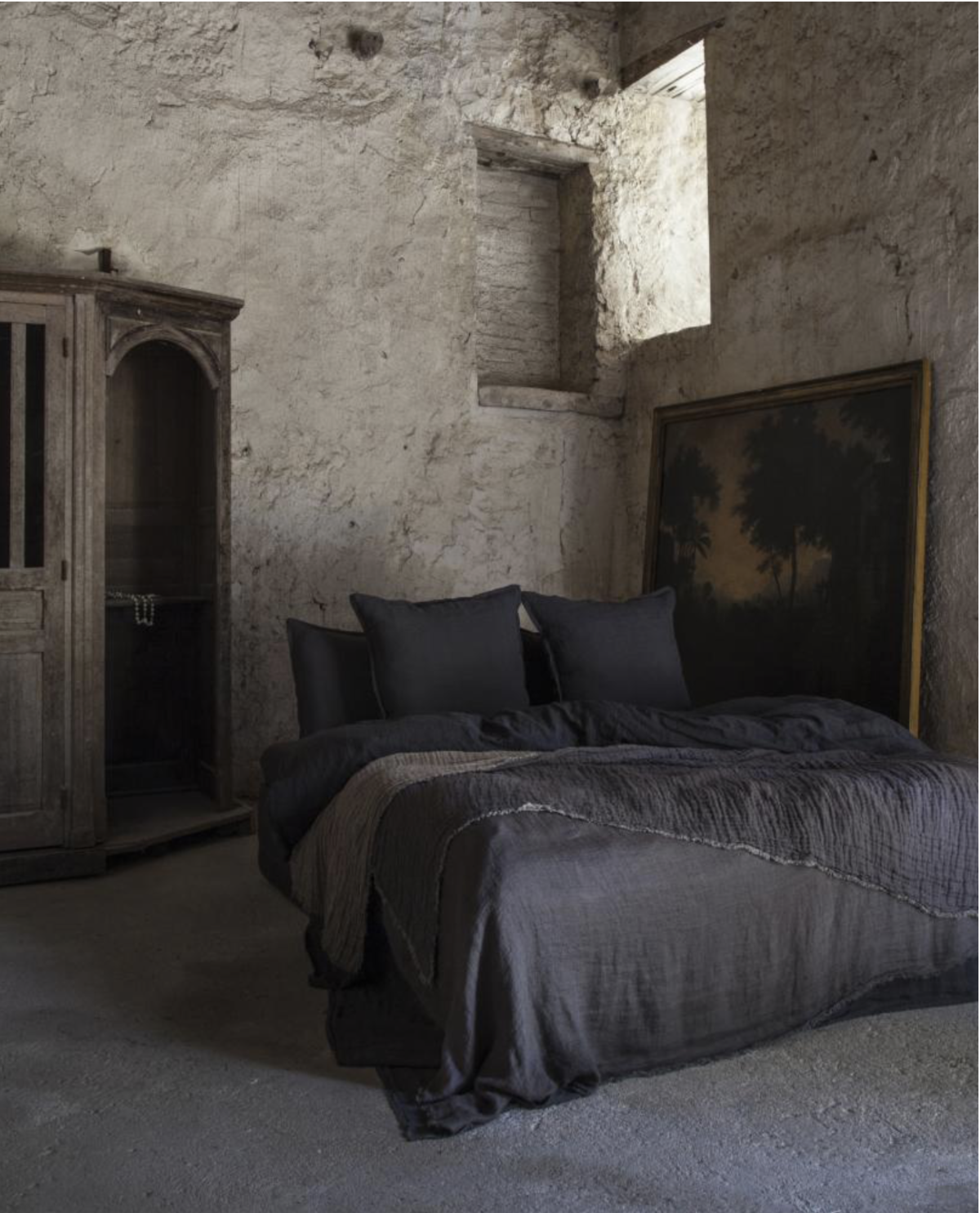 Мебель заброшенных особняках