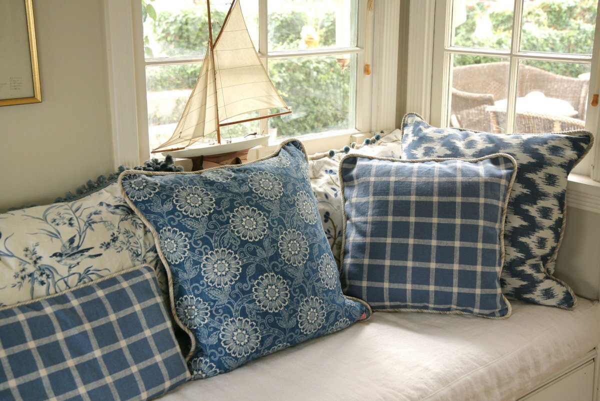 Диванные подушки в стиле Прованс