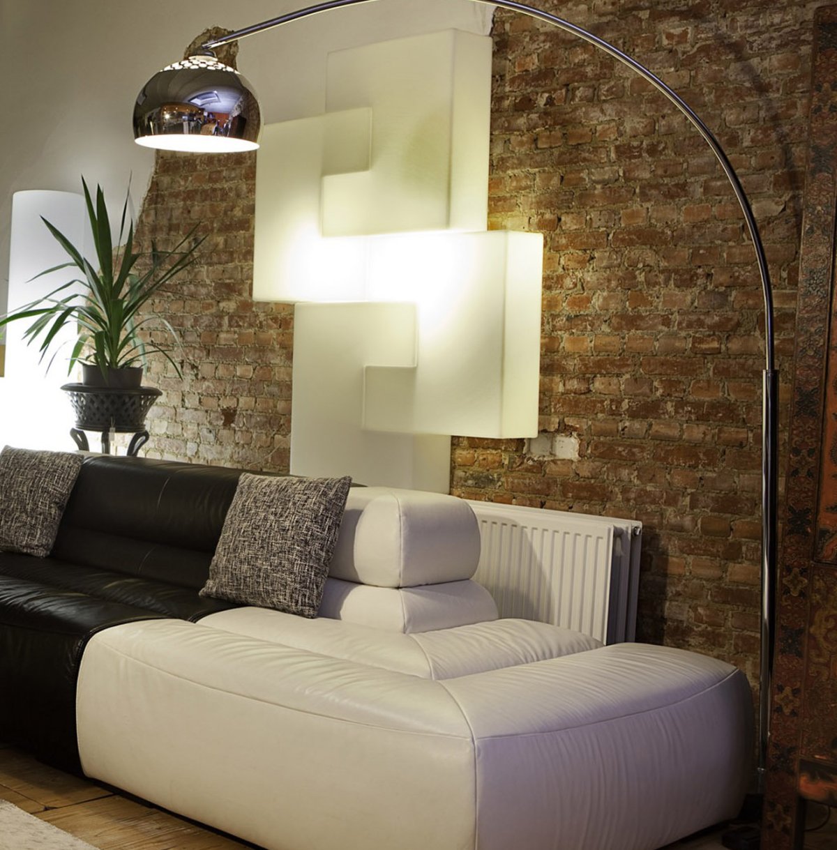 Напольный светильник ЛЕРСТА икеа