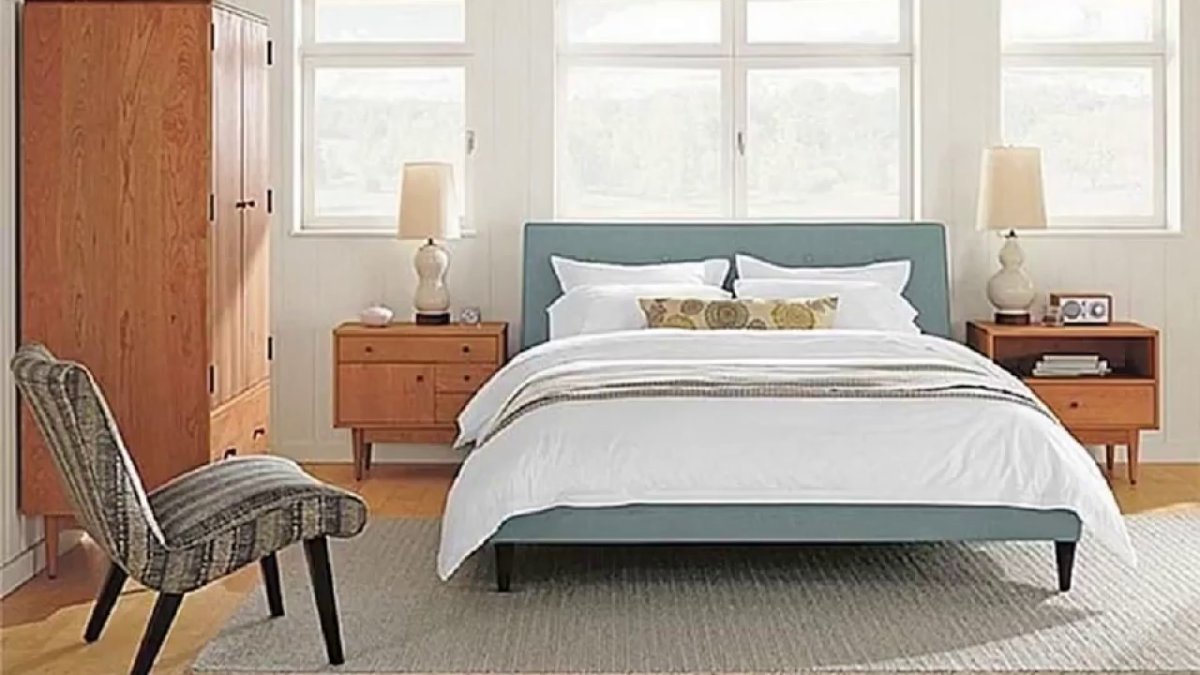 Кровать Mid Century Modern