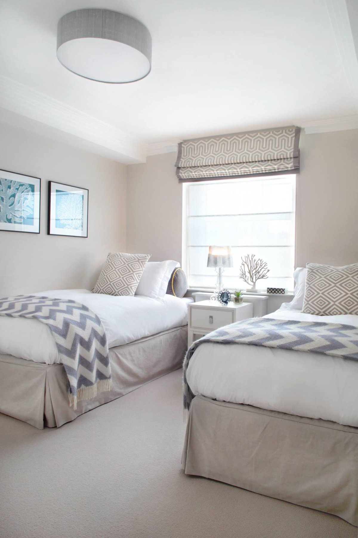 Комната с двумя кроватями