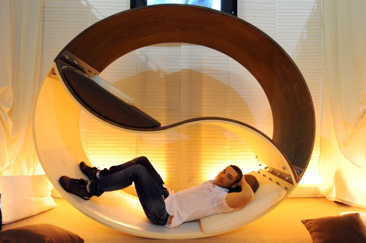 Двухъярусная кровать с канатом