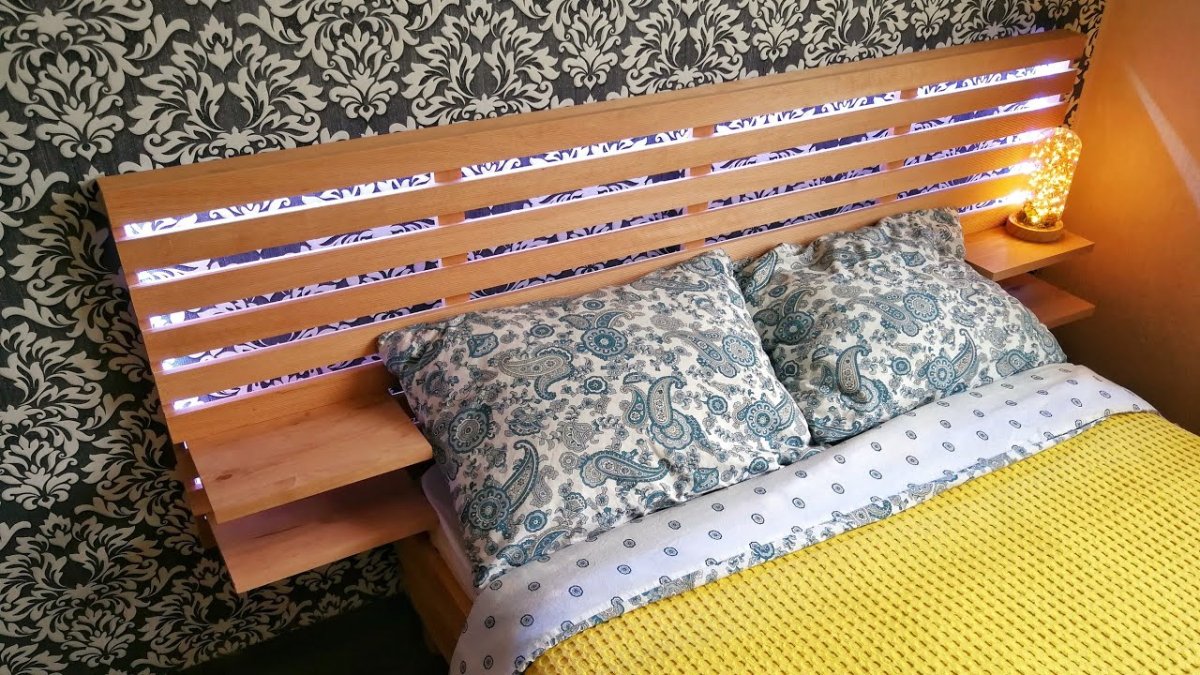 Изголовье из реек