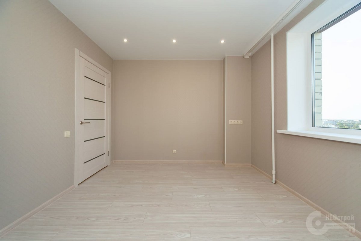 Комната без мебели