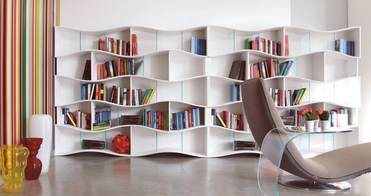 Книжный стеллаж дизайнерский