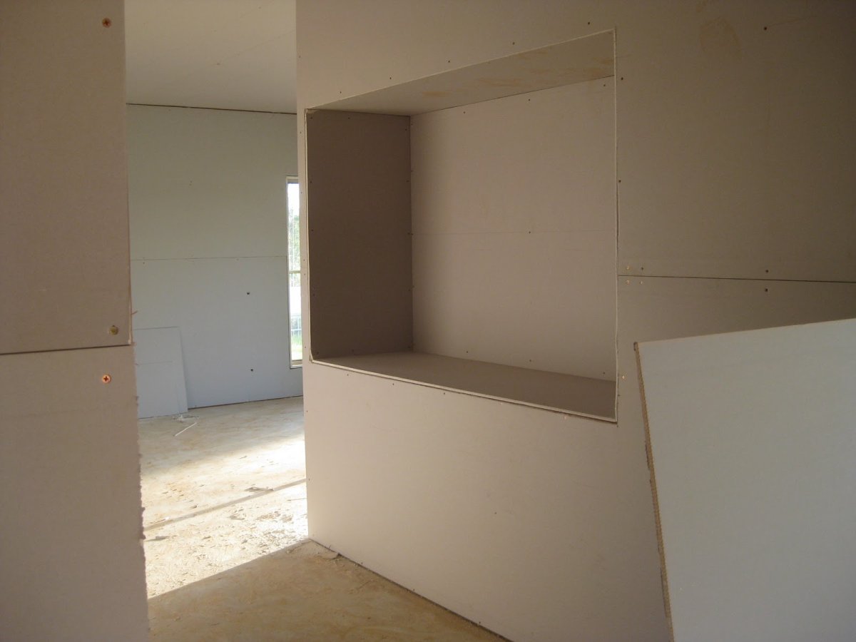 Перегородка из гипсокартона для телевизора