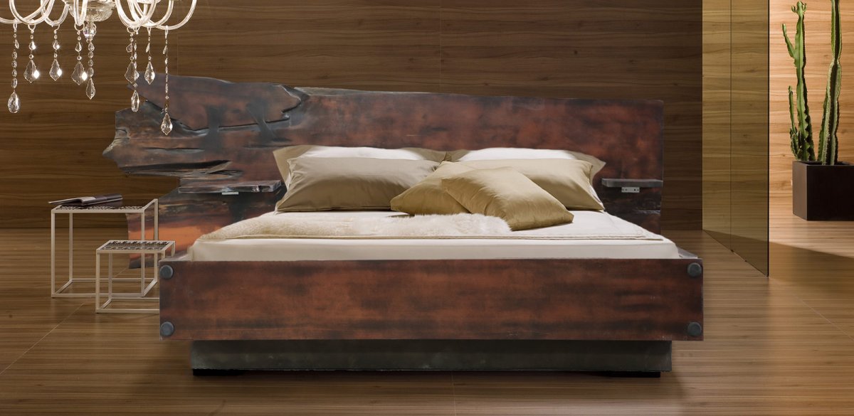 Кровать из слэба кедра