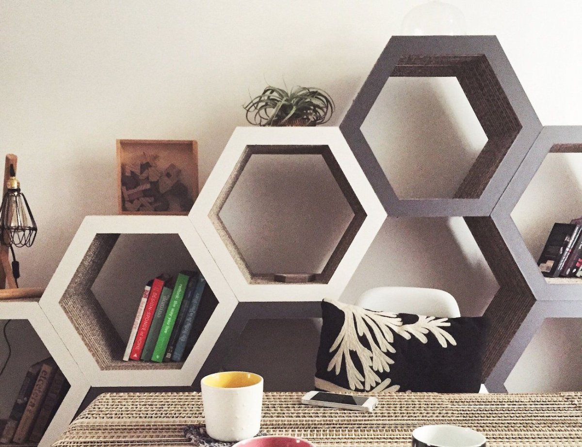 Стеллаж в виде сот