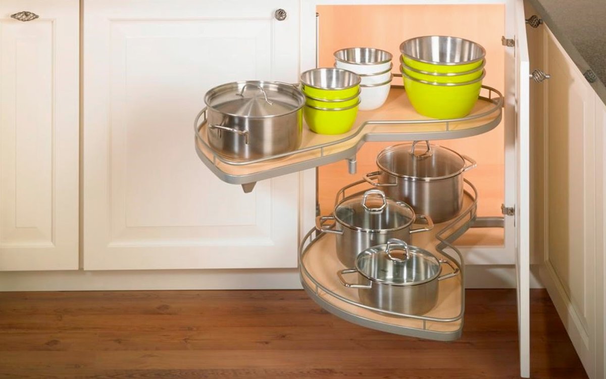 Организация хранения вещей на кухне