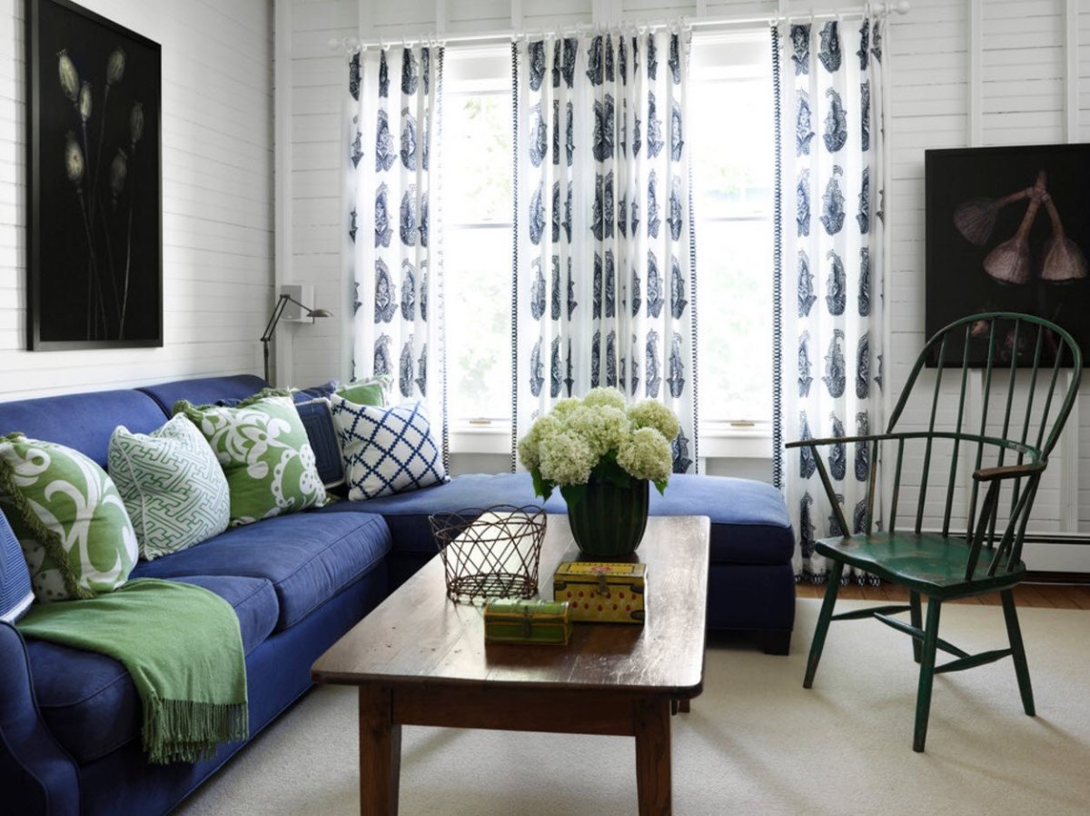 Диван в интерьере