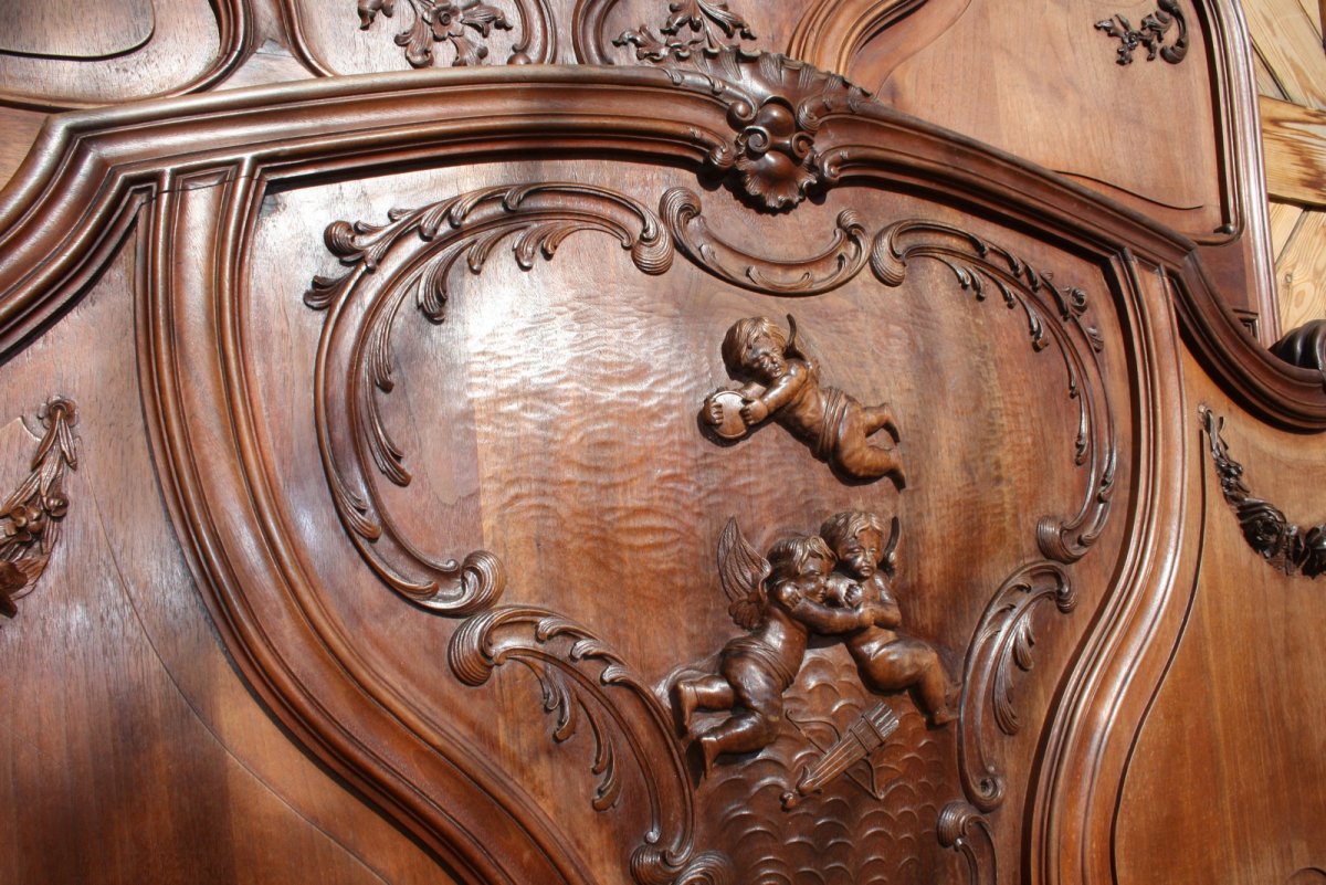 Кухонный уголок деревянный