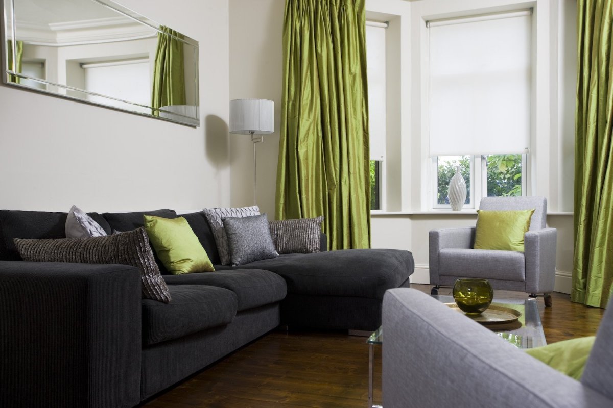 Спальня в изумрудном цвете