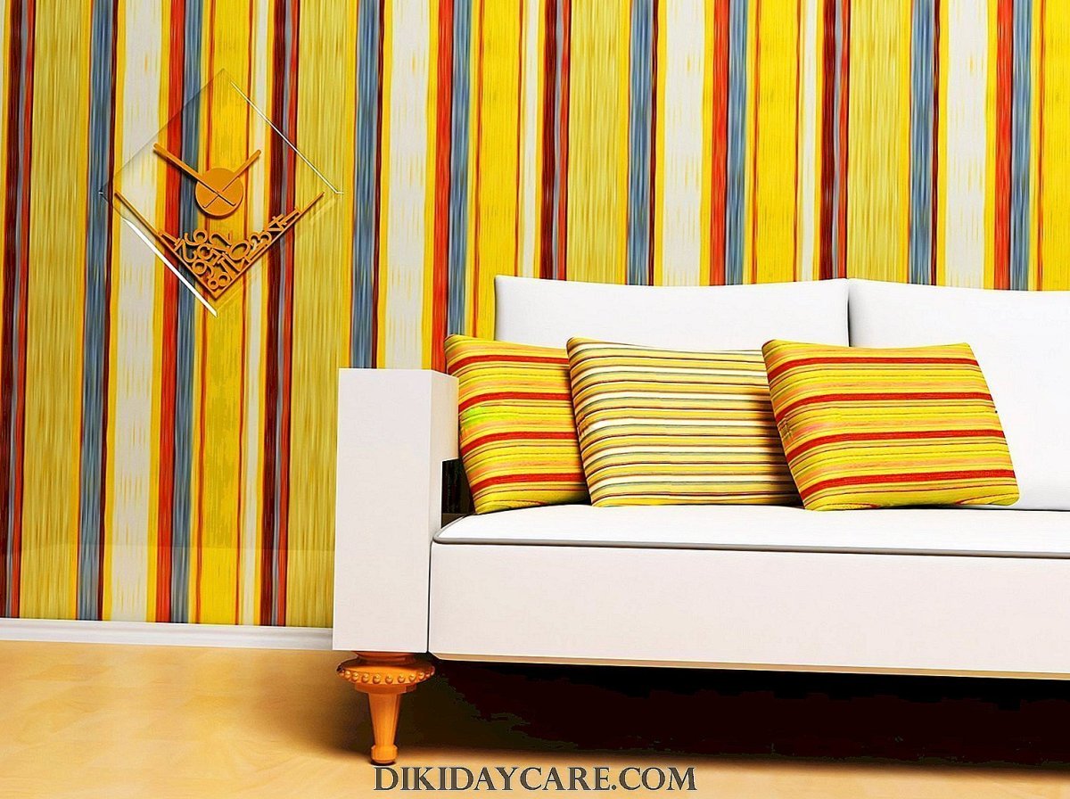 Вертикальные полоски на стене