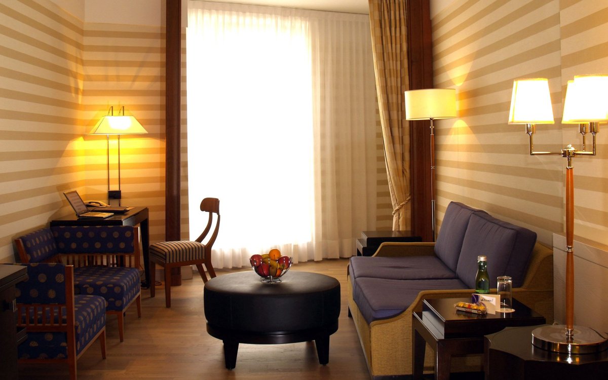 Вертикальная полоска в интерьере