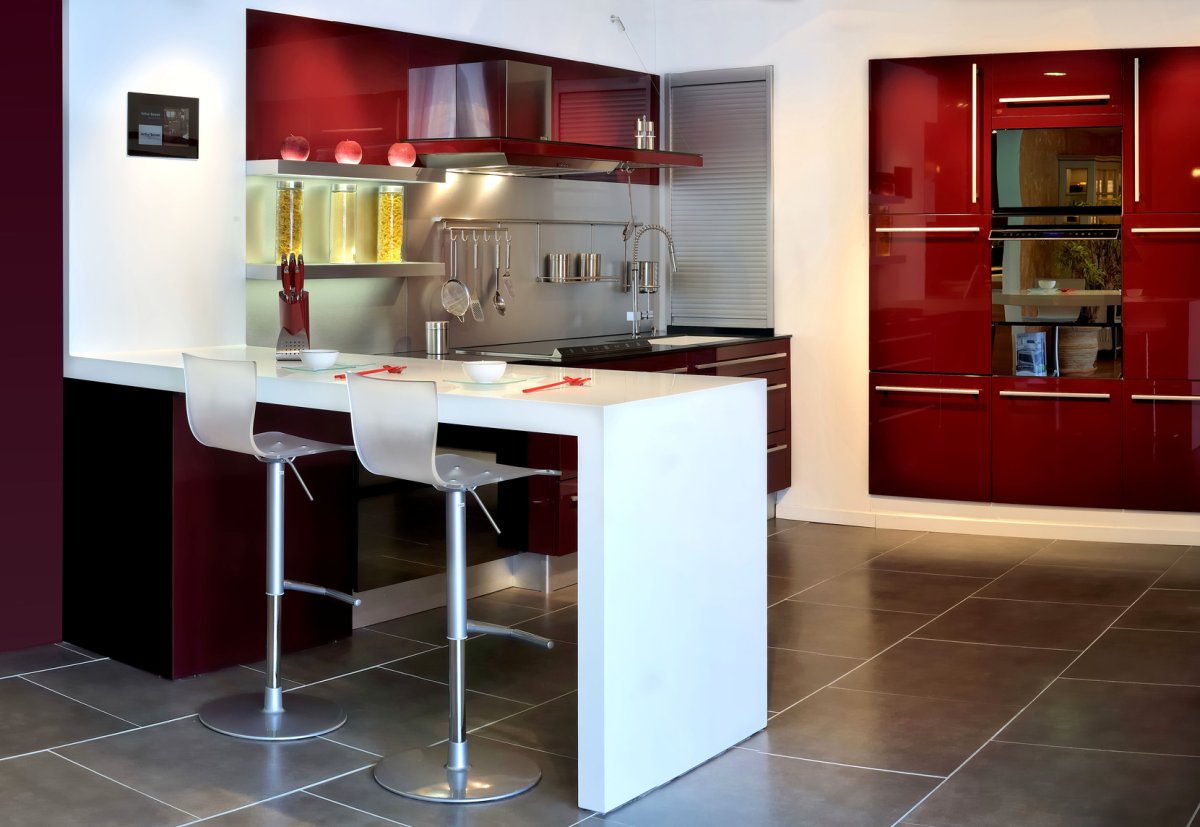 Барная стойка с полками