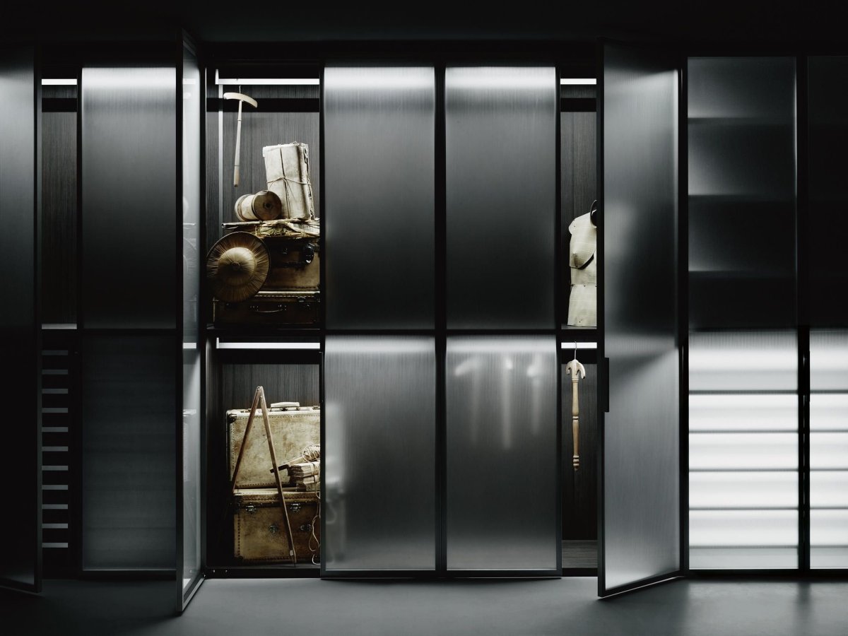 Черная кухня Fenix