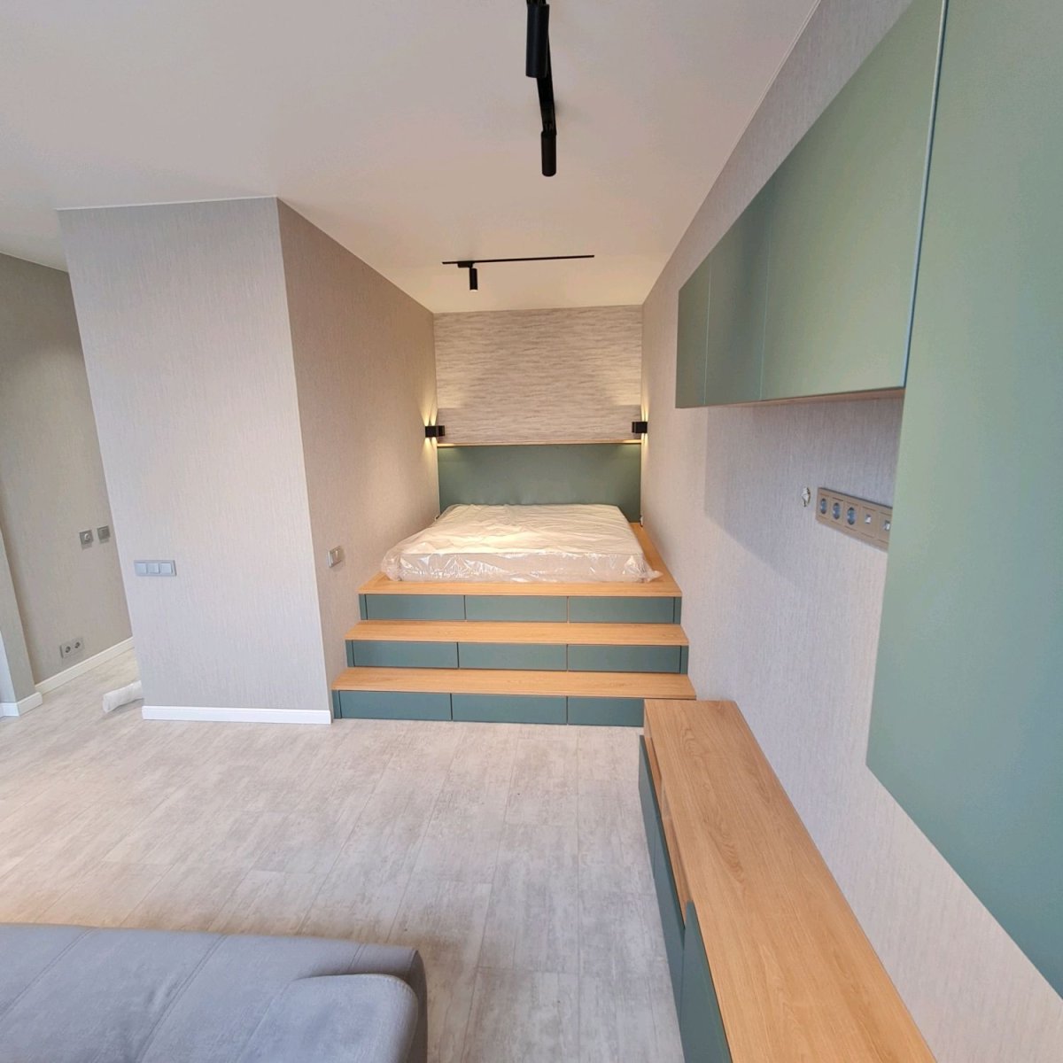 Подиум для матраса с ящиками