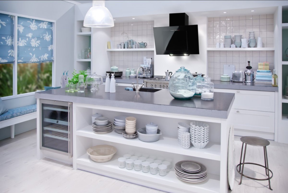 Полки на кухне в стиле Сканди