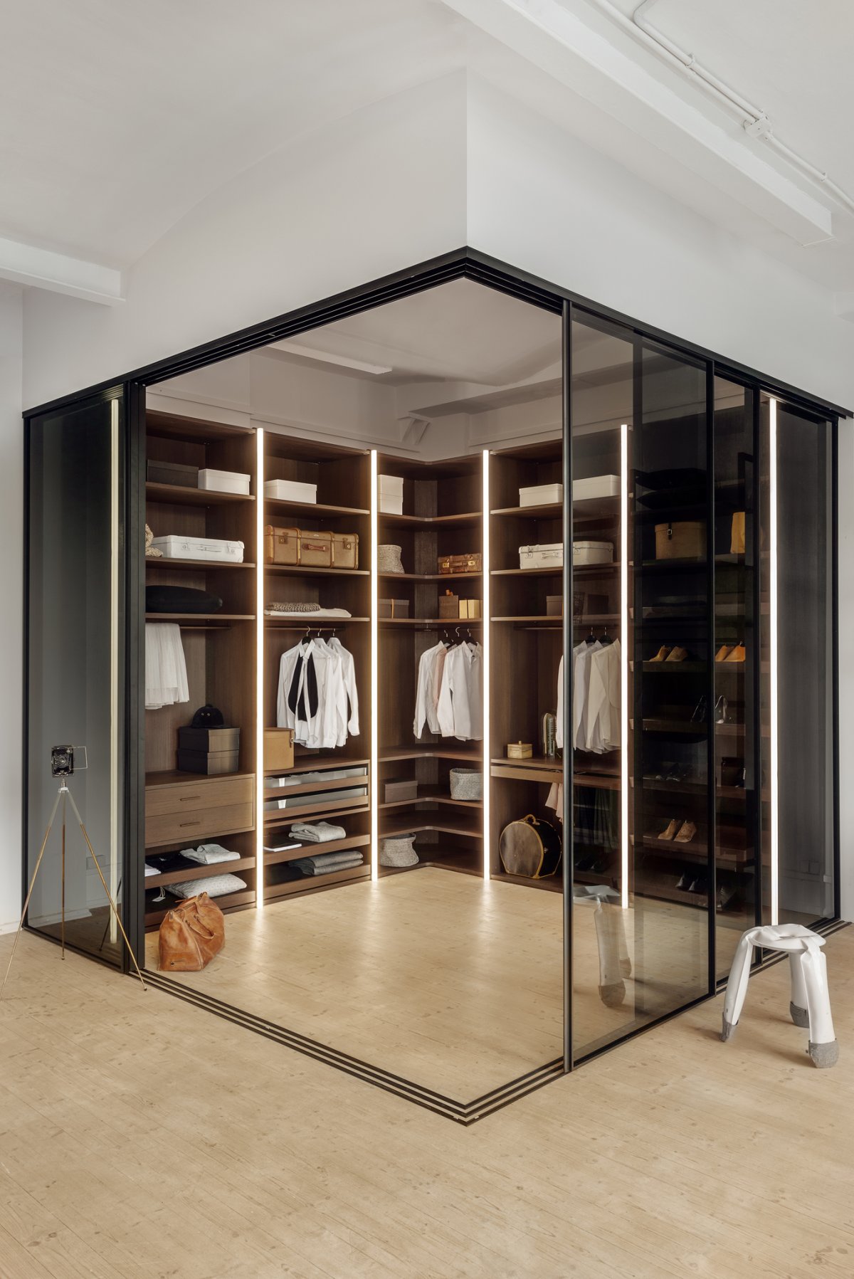 Стильные гардеробные комнаты