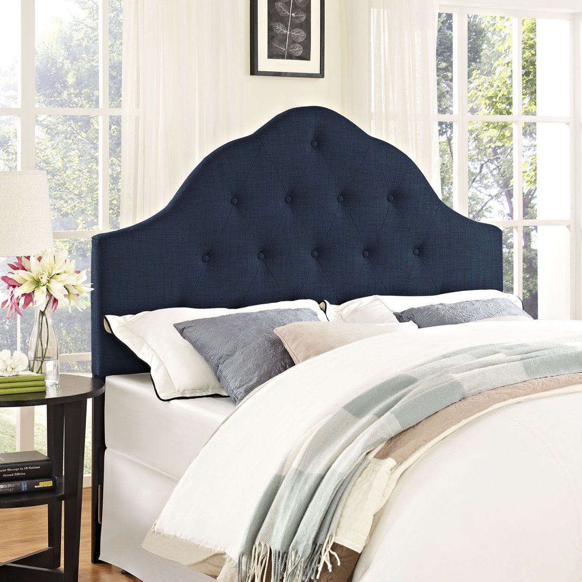 Кровати двуспальные с мягким изголовьем