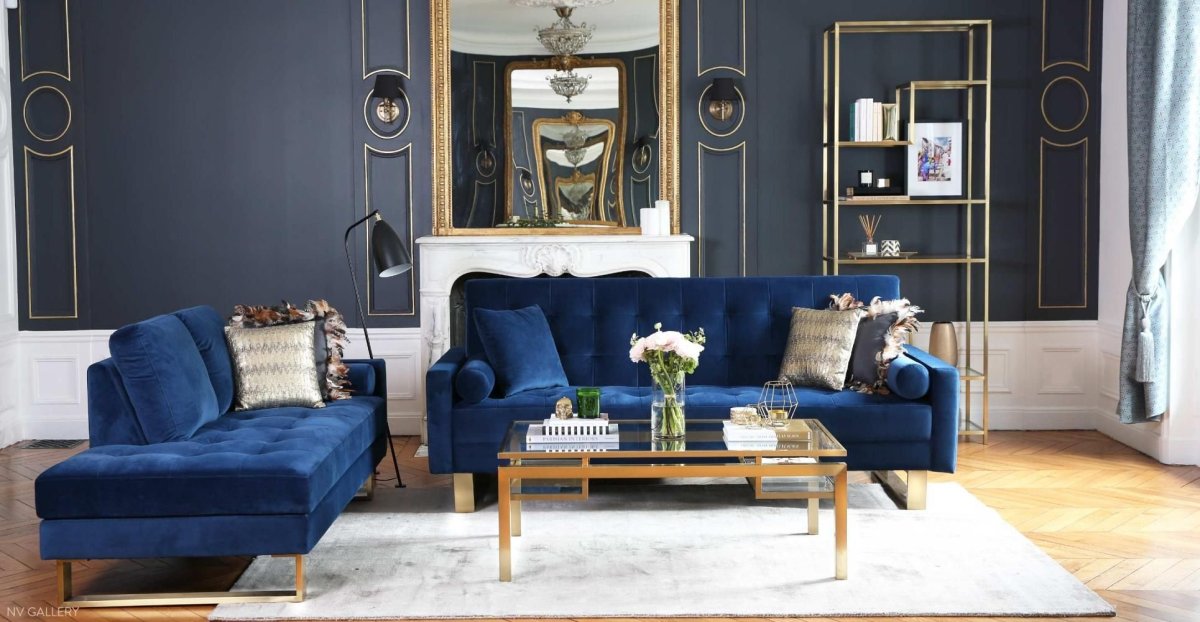 Белый бархатный диван