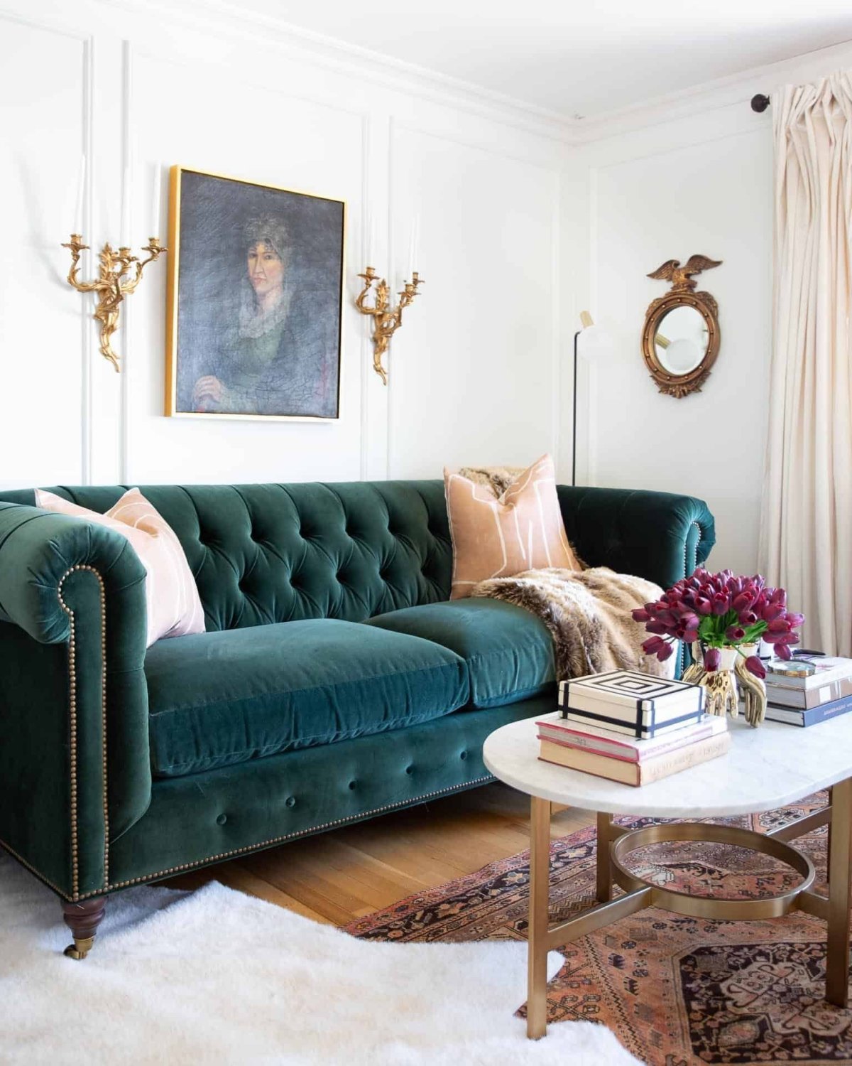 Синий диван вельвет