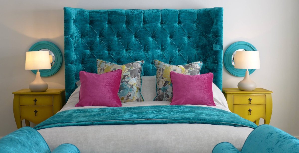 Кровать мягкая бирюзовая