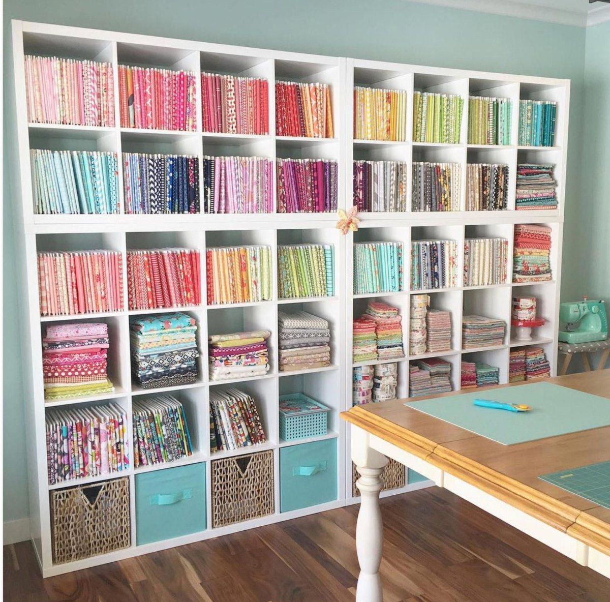 Полки для рукодельниц