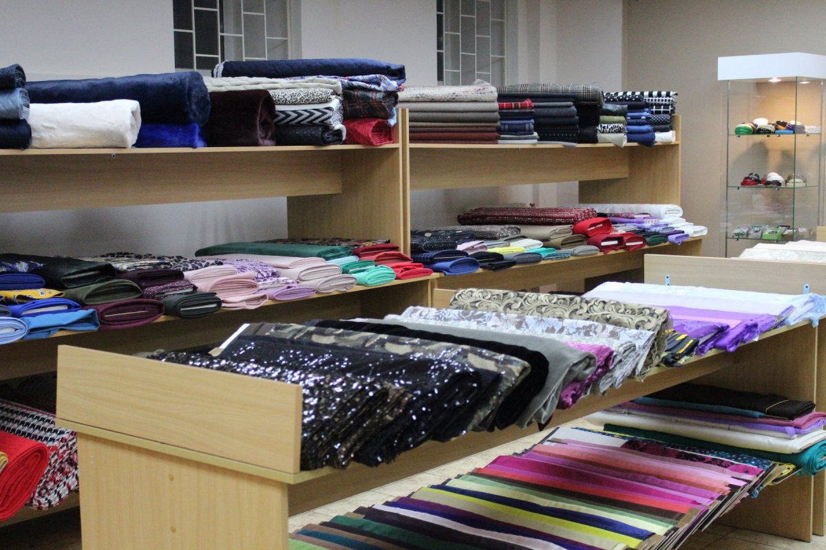 Стеллаж для обоев