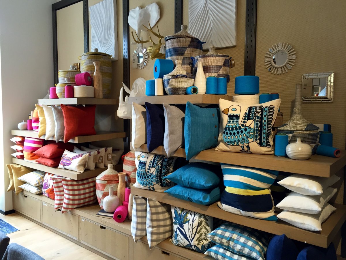 Оборудование для магазина тканей