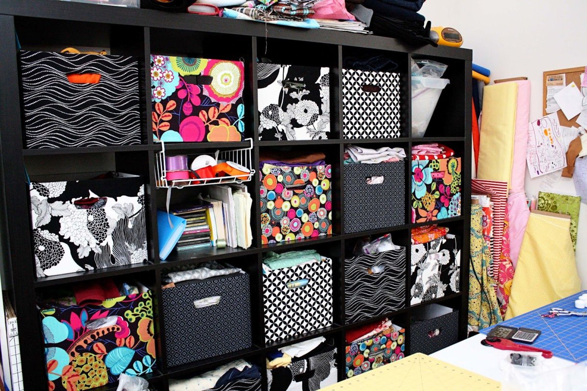 Вместо шкафа для одежды