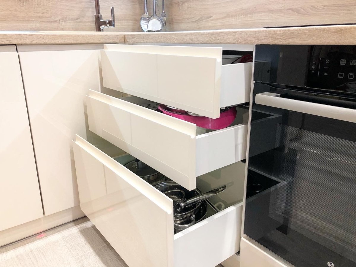 Кухня без ручек