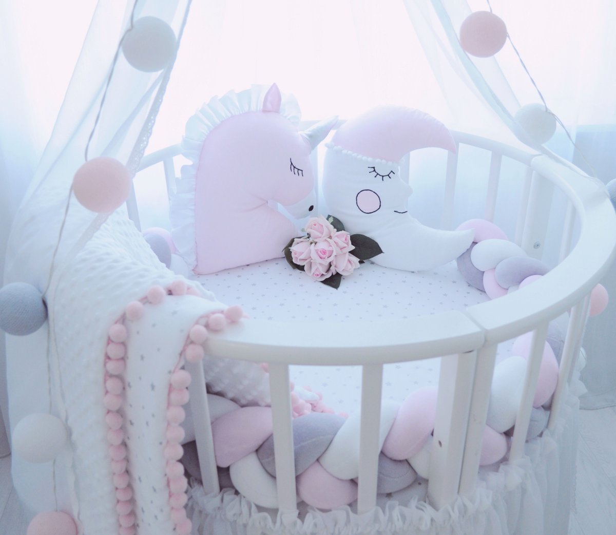 Бортики с единорогами в кроватку