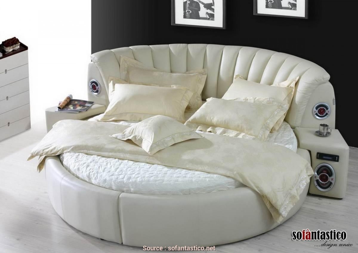 Кровать круглая для спальни красная