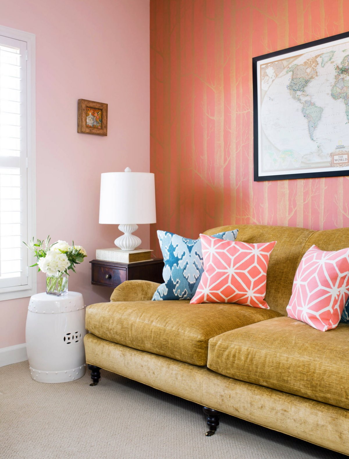 Персиковый интерьер