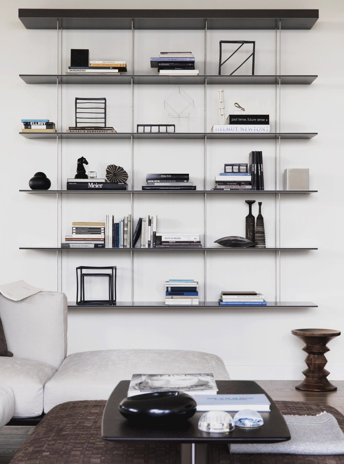 Белые полки на стену