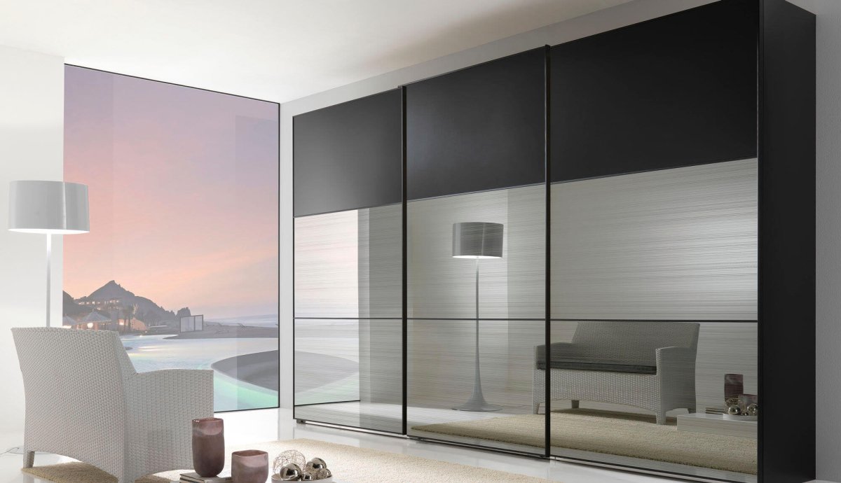 Шкаф Стенли 3 двери